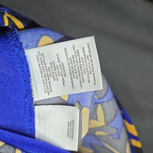 Kasper Blue and Yellow Abstract Blouse - Picture 3 of 6